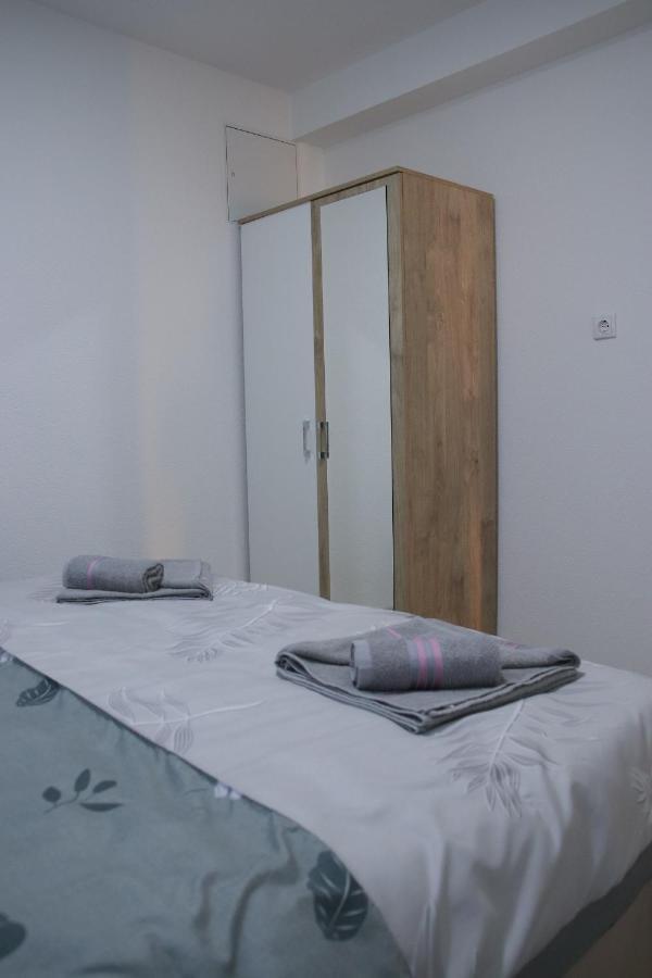Golub Apartment *